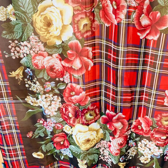 Ralph Lauren 100% Silk Scarf – Tartan Plaid with Floral Design 33”x33” Hand Rol - Picture 5 of 7
